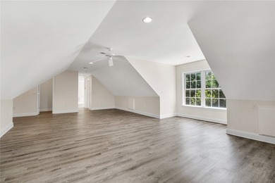 This beautifully designed traditional home offers 4 spacious - photo 40