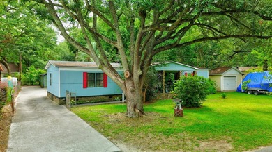 Looking for the perfect lake retreat, retirement home, or a - photo 4