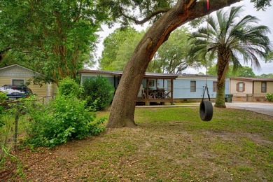 Looking for the perfect lake retreat, retirement home, or a - photo 5