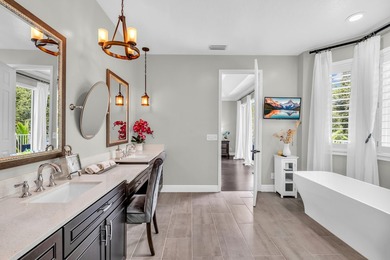 Welcome to this beautiful, inviting , turnkey home featuring new - photo 16