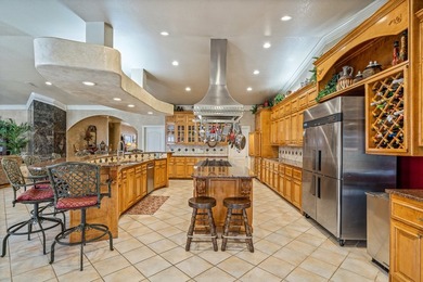 SPECTACULAR LUXURY ESTATE with 9,442 total livable SQFT and - photo 17