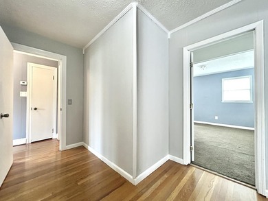Welcome home to this spacious 5-bedroom, 2-bath property located - photo 27