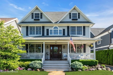 Offer accepted & in attorney review, no more showings as per - photo 1