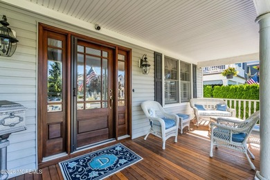 Offer accepted & in attorney review, no more showings as per - photo 5