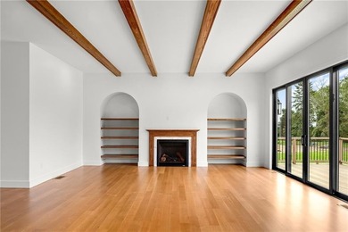 Additional listing photo 4