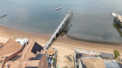 Rare waterfront opportunity on Dean Avenue in the desirable - photo 6