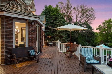 Welcome to 10 Apple Orchard Court in Dellwood's prestigious Pine - photo 7