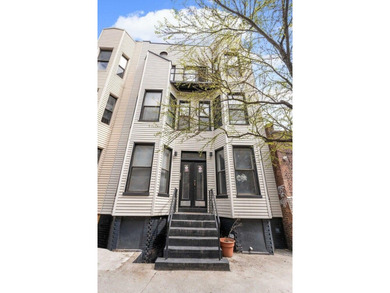 Welcome to 16 Clifford Place - one of Greenpoint's most - photo 12