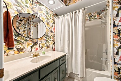 YOUR OWN LAKEFRONT SANCTUARY! Offering a much sought after - photo 17