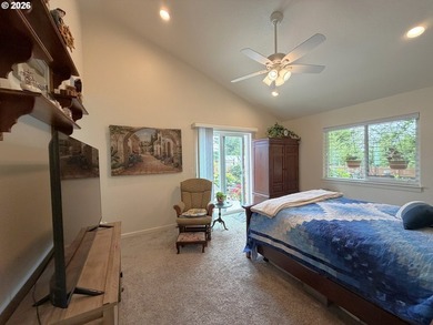 Built in 2018, this beautifully maintained custom home offers 1 - photo 22