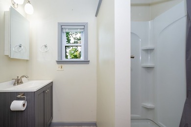 Looking for a beautiful and serene location overlooking nature - photo 25