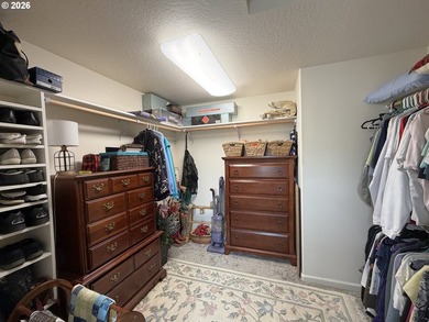 Built in 2018, this beautifully maintained custom home offers 1 - photo 25