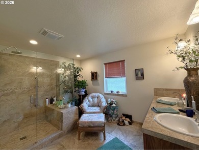 Built in 2018, this beautifully maintained custom home offers 1 - photo 26