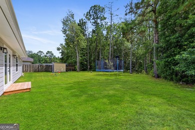 Welcome to Creekside at Sugarmill, where custom updates and - photo 27
