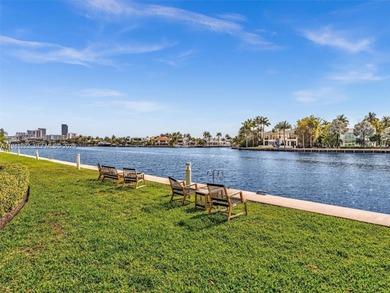 Stunning Intercoastal condo with ocean, golf, and Intracoastal