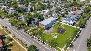 A rare opportunity you may never see again... one half acre of - photo 1