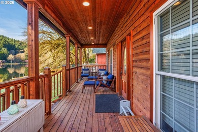 SELLER TO PAY 1 year HOA dues for the buyer! This polished cabin - photo 3