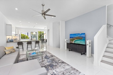Welcome to Moderne Boca Raton, where contemporary architecture - photo 8