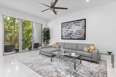 Welcome to Moderne Boca Raton, where contemporary architecture - photo 9