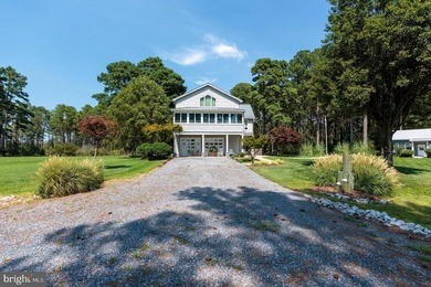 ATTENTION: Stunning Coastal Retreat with Breathtaking Chesapeake - photo 22