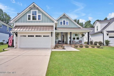 Lake Home For Sale in Holly Ridge, North Carolina