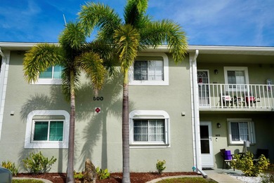 Port Charlotte Waterway Lakes Area Condo Sale Pending in Punta Gorda Florida