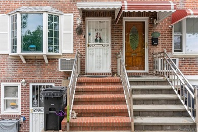 Exceptional investment or owner-occupant opportunity in the - photo 1
