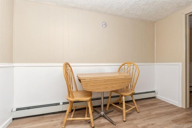 Exceptional investment or owner-occupant opportunity in the - photo 7