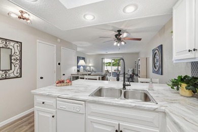 Beautifully updated and fully furnished 2BR/1.5BA Lakewood Hills - photo 8