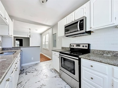 Great Opportunity - 3 Bedroom, 2 Bath Home in a Prime Central - photo 12