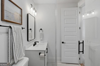 Welcome to an exceptional home in one of Newnan's most desirable - photo 22