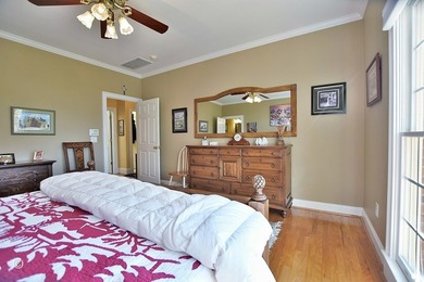 This Amazing Wedgewood Condo is a rare find! With 2737 heated sq - photo 23