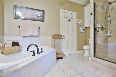 This Amazing Wedgewood Condo is a rare find! With 2737 heated sq - photo 25