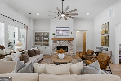 Welcome to an exceptional home in one of Newnan's most desirable - photo 26