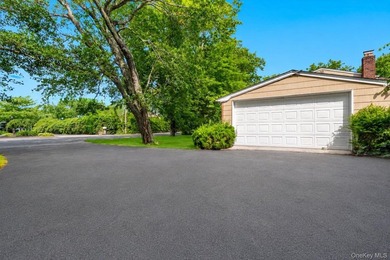 Large Colonial in South Oakdale. Amazing location. 4 Brs, 4.5 - photo 7