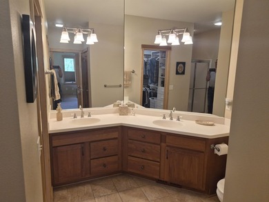 GORGEOUS COUNTRY FREE STANDING CONDO ON WOODED LOT W/WATER - photo 30