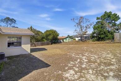 * Short Sale * This inviting 2-bedroom, 1.5-bath home is a - photo 34