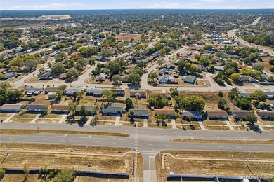 * Short Sale * This inviting 2-bedroom, 1.5-bath home is a - photo 46