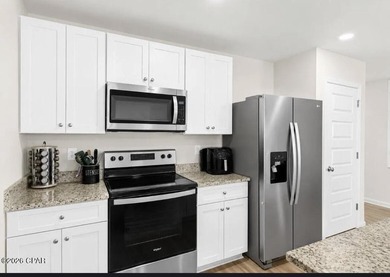Reduced!!! this beauty is only 3 yrs. old. Priced to sell, don't - photo 12