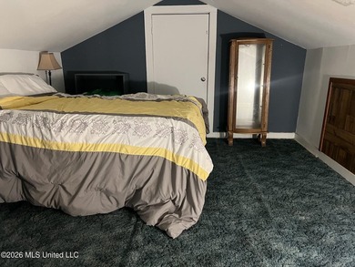 Priced to sell! As -is! $129.900 Just 4 blocks from the beach - photo 13