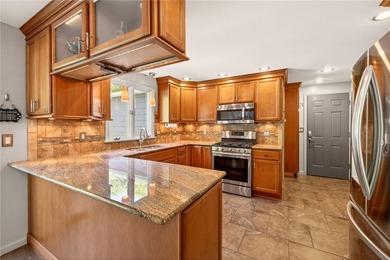 **BACK ON MARKET! Act fast before it's gone again! No delayed - photo 16