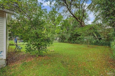 ONE OF THE FINEST PENSACOLA HEIGHTS HAS TO OFFER! This home has - photo 22