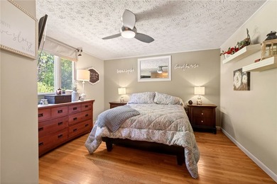 **BACK ON MARKET! Act fast before it's gone again! No delayed - photo 23
