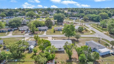 Beautifully updated home in the heart of Deltona! This move-in - photo 29
