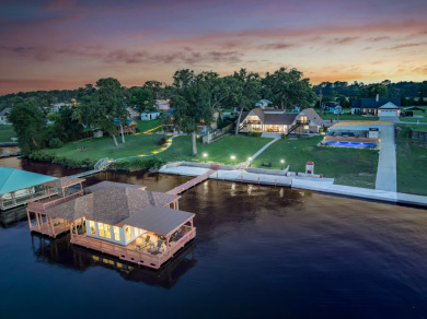 Lake Home For Sale in Frankston, Texas