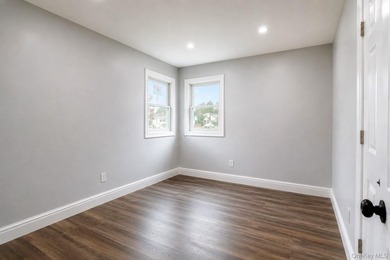 Welcome home to this Brand New beautifully fully renovated home - photo 9
