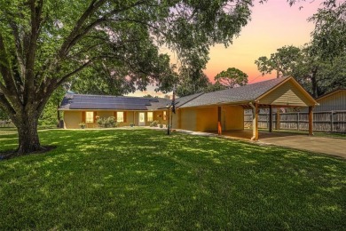 Lake Home For Sale in Granbury, Texas