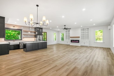 Additional listing photo 2