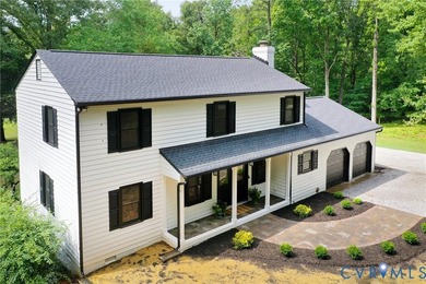 This gorgeous home in Crozier has been completely renovated so - photo 1