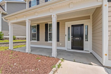 Welcome to this beautifully appointed 4-bedroom, 3.5-bathroom - photo 3